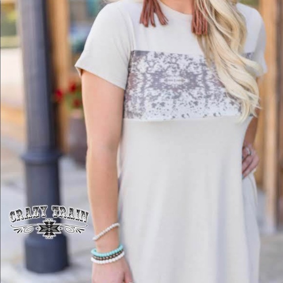 Riley Ranch Pocket Dress - Picture 3 of 5